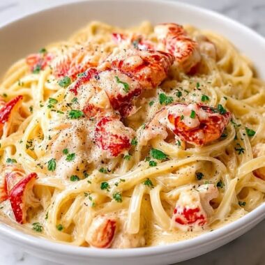 Pâtes Alfredo crémeuses au homard : l’élégance d’un grand plat en toute simplicité 3 749355491 1311893444047266 1455057594750538969 n