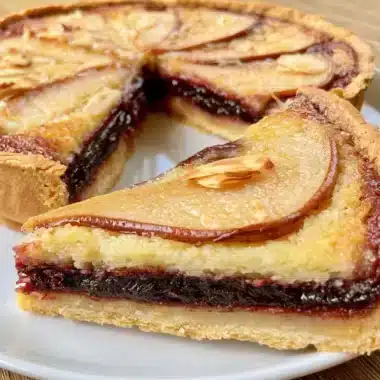 Tarte poire chocolat et crème d’amande : le dessert fondant qui réunit trois grands classiques 3 Tarte poire chocolat et crème d’amande
