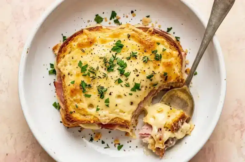 Croque-cake au Jambon et Raclette : Le Plaisir Gourmand Garanti ! — image 1