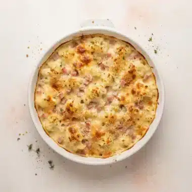 Gratin de chou-fleur à la raclette et au jambon 5 Gratin de chou-fleur à la raclette et au jambon avec une chapelure dorée